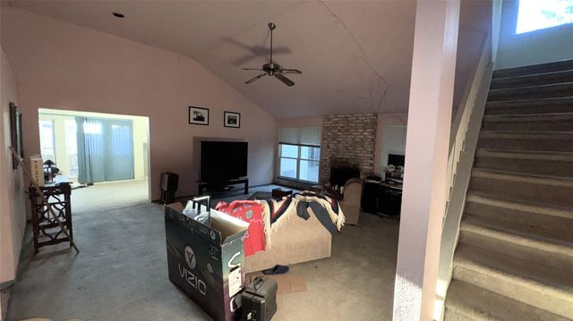 2915 Whispering Springs Drive, Spring, TX 77373