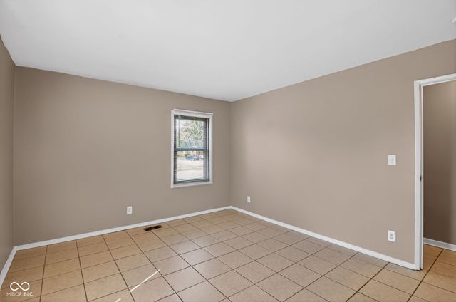 4328 N Kenmore Road, Indianapolis, IN 46226