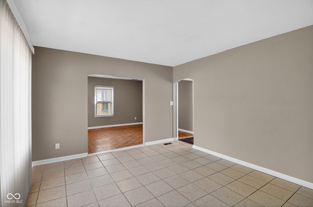 4328 N Kenmore Road, Indianapolis, IN 46226