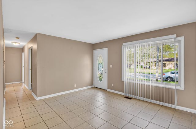 4328 N Kenmore Road, Indianapolis, IN 46226