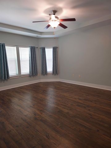 440 Shaftsbury Ln., Conway, SC 29526