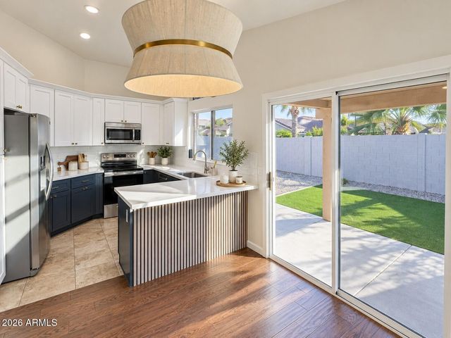 1347 E MURIEL Drive, Phoenix, AZ 85022