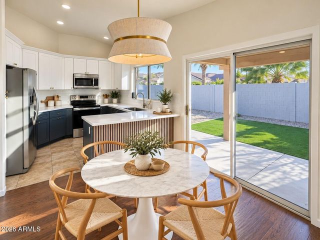 1347 E MURIEL Drive, Phoenix, AZ 85022