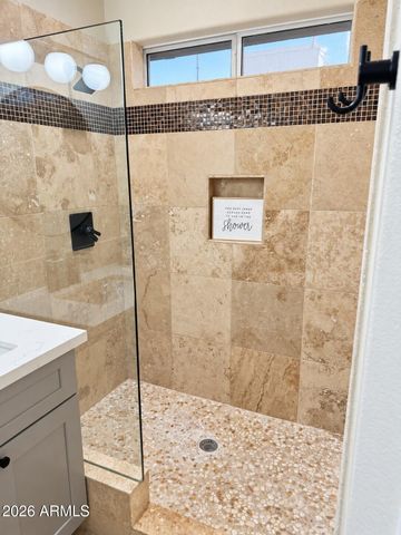 1347 E MURIEL Drive, Phoenix, AZ 85022
