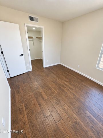 1347 E MURIEL Drive, Phoenix, AZ 85022