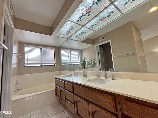 1223 Porto Grande Drive 4, Diamond Bar, CA 91765