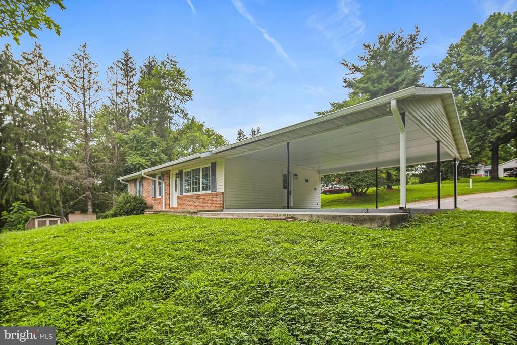 7543 JOHN PICKETT RD, Woodbine, MD 21797