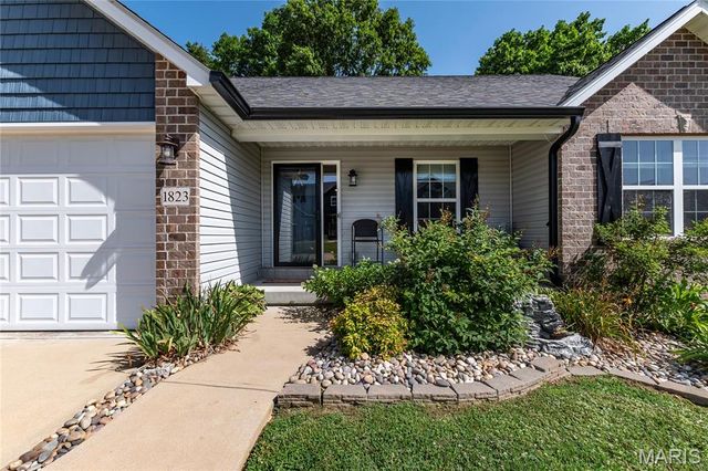 1823 Iron Mountain Dr Drive, Festus, MO 63028