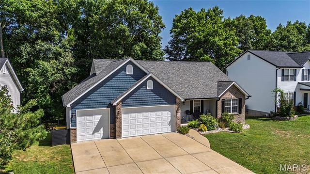 1823 Iron Mountain Dr Drive, Festus, MO 63028