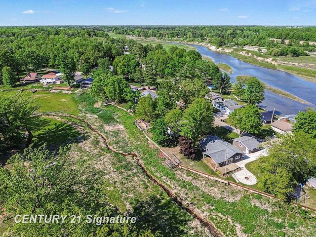 5458 Oakridge Drive, Beaverton, MI 48612