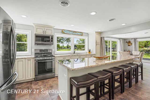 5458 Oakridge Drive, Beaverton, MI 48612