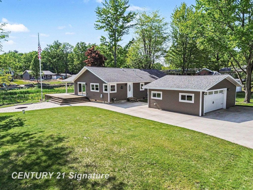 5458 Oakridge Drive, Beaverton, MI 48612