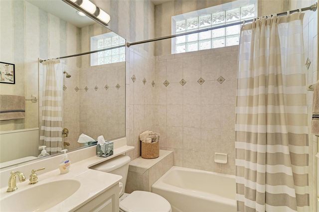 8778 49TH TERRACE E, Bradenton, FL 34211