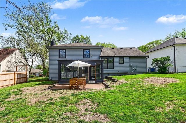 10602 W 102nd Terrace, Overland Park, KS 66214