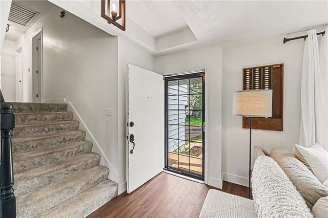 10602 W 102nd Terrace, Overland Park, KS 66214