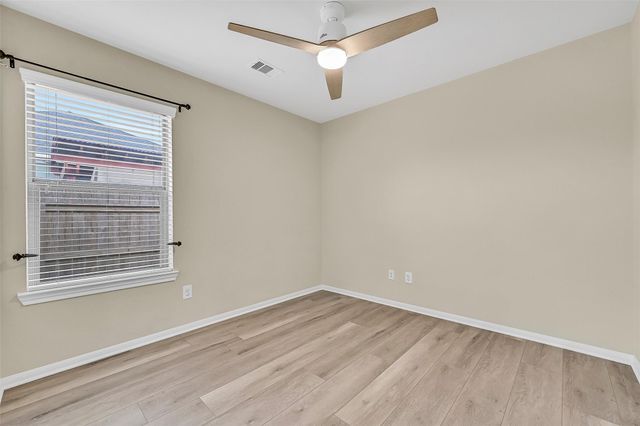 394 De Coster Boulevard, Alvin, TX 77511