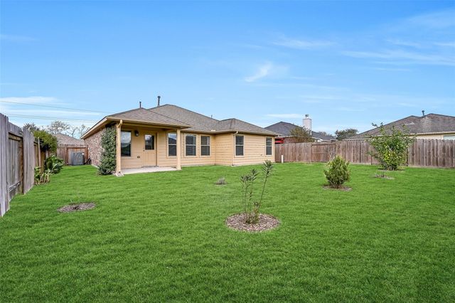 394 De Coster Boulevard, Alvin, TX 77511