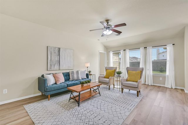 394 De Coster Boulevard, Alvin, TX 77511