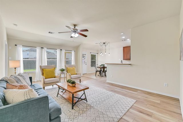 394 De Coster Boulevard, Alvin, TX 77511