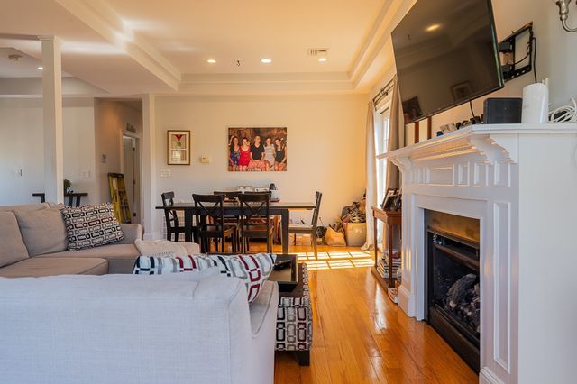 24 Mill St 3, Boston, MA 02122