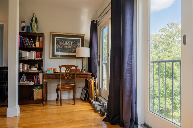 24 Mill St 3, Boston, MA 02122