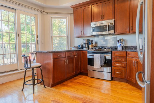 24 Mill St 3, Boston, MA 02122
