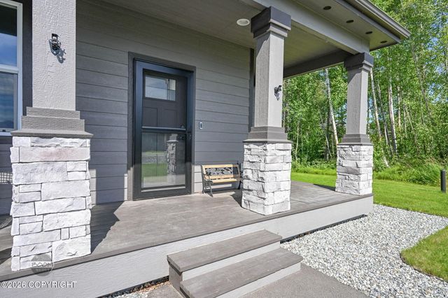 1141 W Bluff View Drive, Wasilla, AK 99654