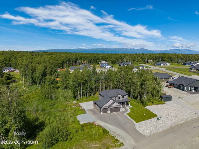 1141 W Bluff View Drive, Wasilla, AK 99654