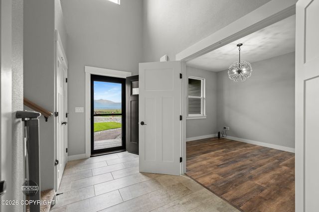 1141 W Bluff View Drive, Wasilla, AK 99654