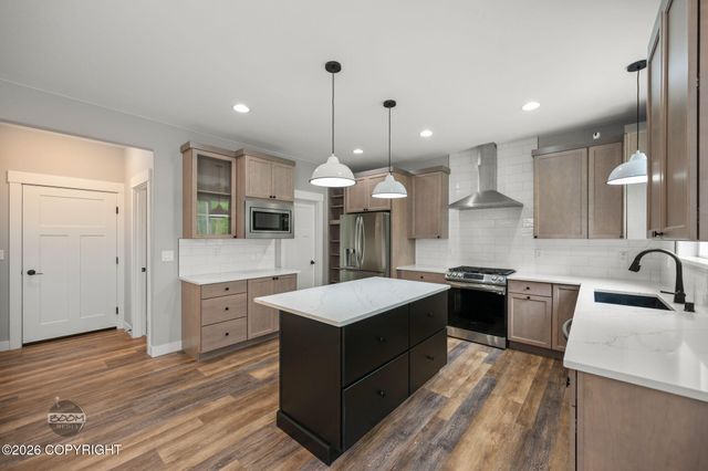 1141 W Bluff View Drive, Wasilla, AK 99654