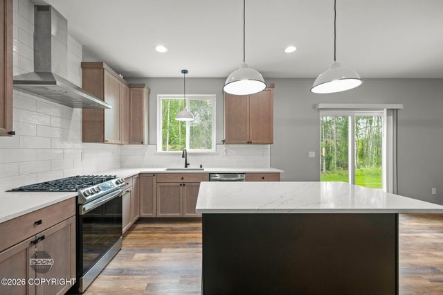 1141 W Bluff View Drive, Wasilla, AK 99654
