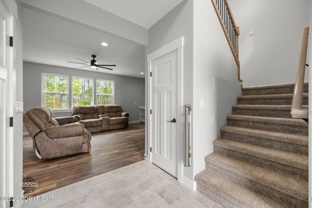 1141 W Bluff View Drive, Wasilla, AK 99654