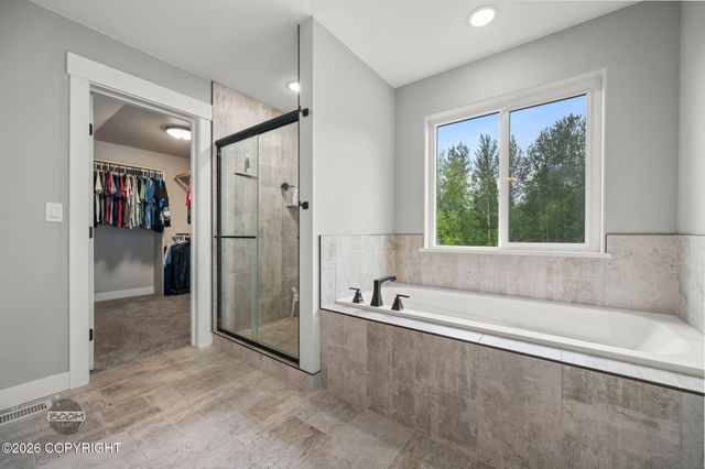 1141 W Bluff View Drive, Wasilla, AK 99654