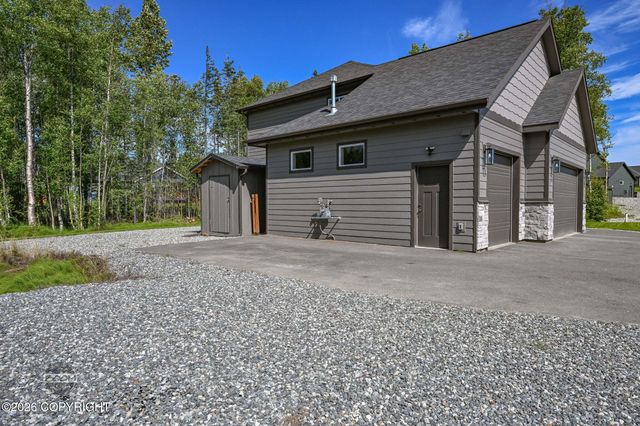 1141 W Bluff View Drive, Wasilla, AK 99654