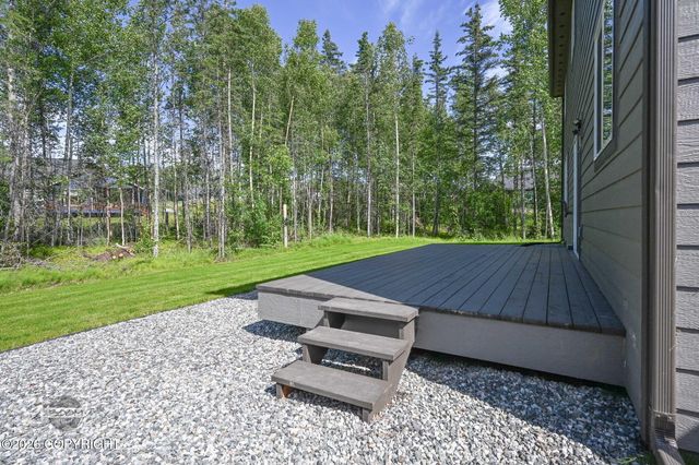 1141 W Bluff View Drive, Wasilla, AK 99654