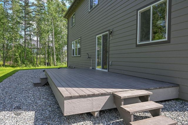 1141 W Bluff View Drive, Wasilla, AK 99654