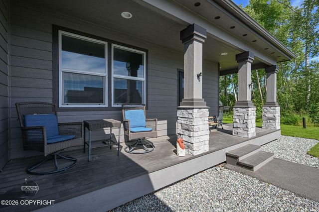 1141 W Bluff View Drive, Wasilla, AK 99654