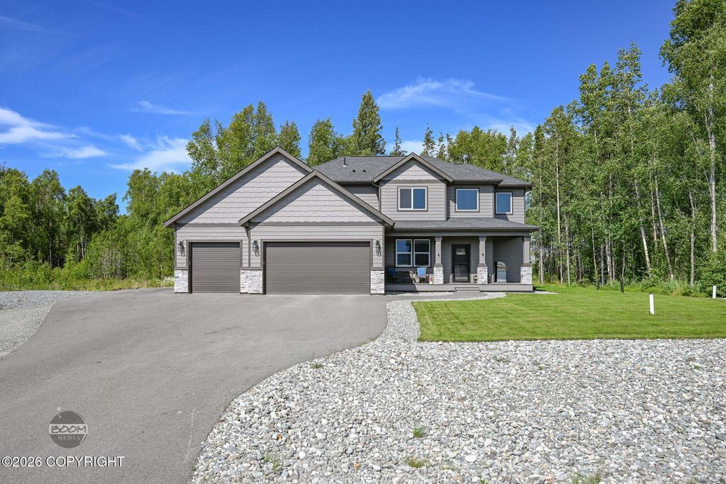 1141 W Bluff View Drive, Wasilla, AK 99654