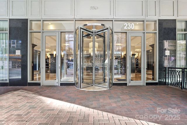 230 S Tryon Street 603, Charlotte, NC 28202