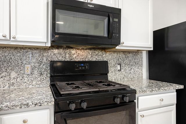 1930 Emerald Pathway Drive, Spring, TX 77388