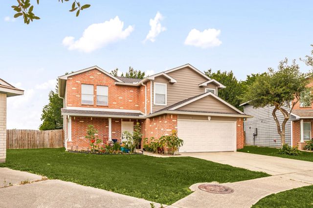 1930 Emerald Pathway Drive, Spring, TX 77388