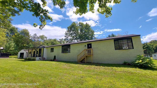 64 Dashville Road, New Paltz, NY 12561