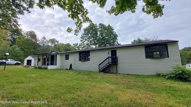 64 Dashville Road, New Paltz, NY 12561