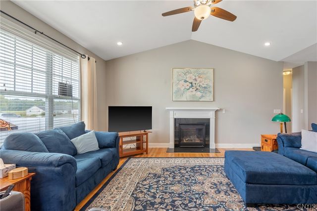 4701 Weller Hall Place, Clay, NY 13041