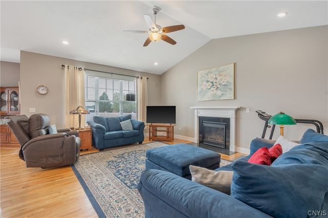 4701 Weller Hall Place, Clay, NY 13041
