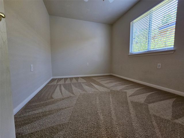 5605 Bentsen LN, Austin, TX 78723