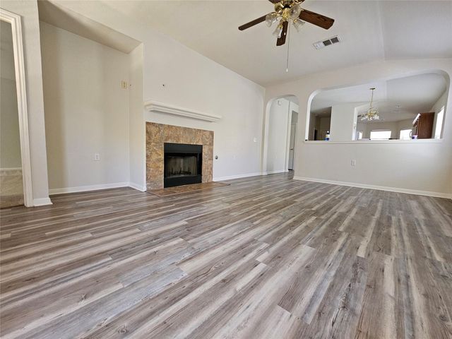 5605 Bentsen LN, Austin, TX 78723