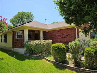 5605 Bentsen LN, Austin, TX 78723