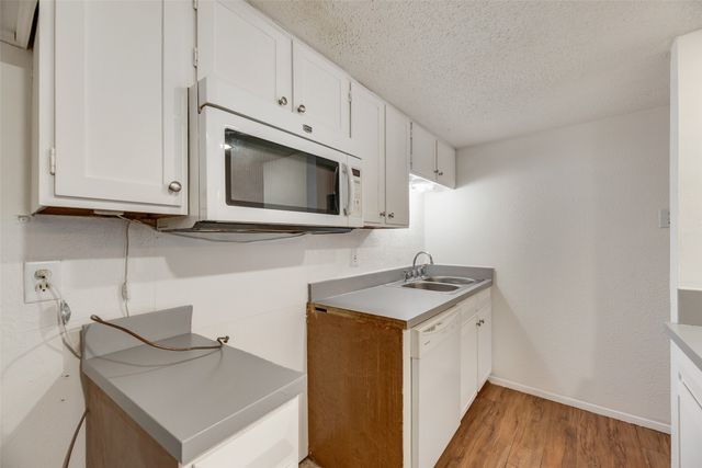 1813 Place One Lane, Garland, TX 75042