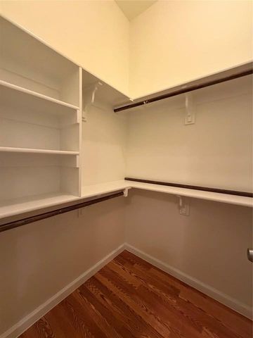 398 Mesa DR C, Del Valle, TX 78617